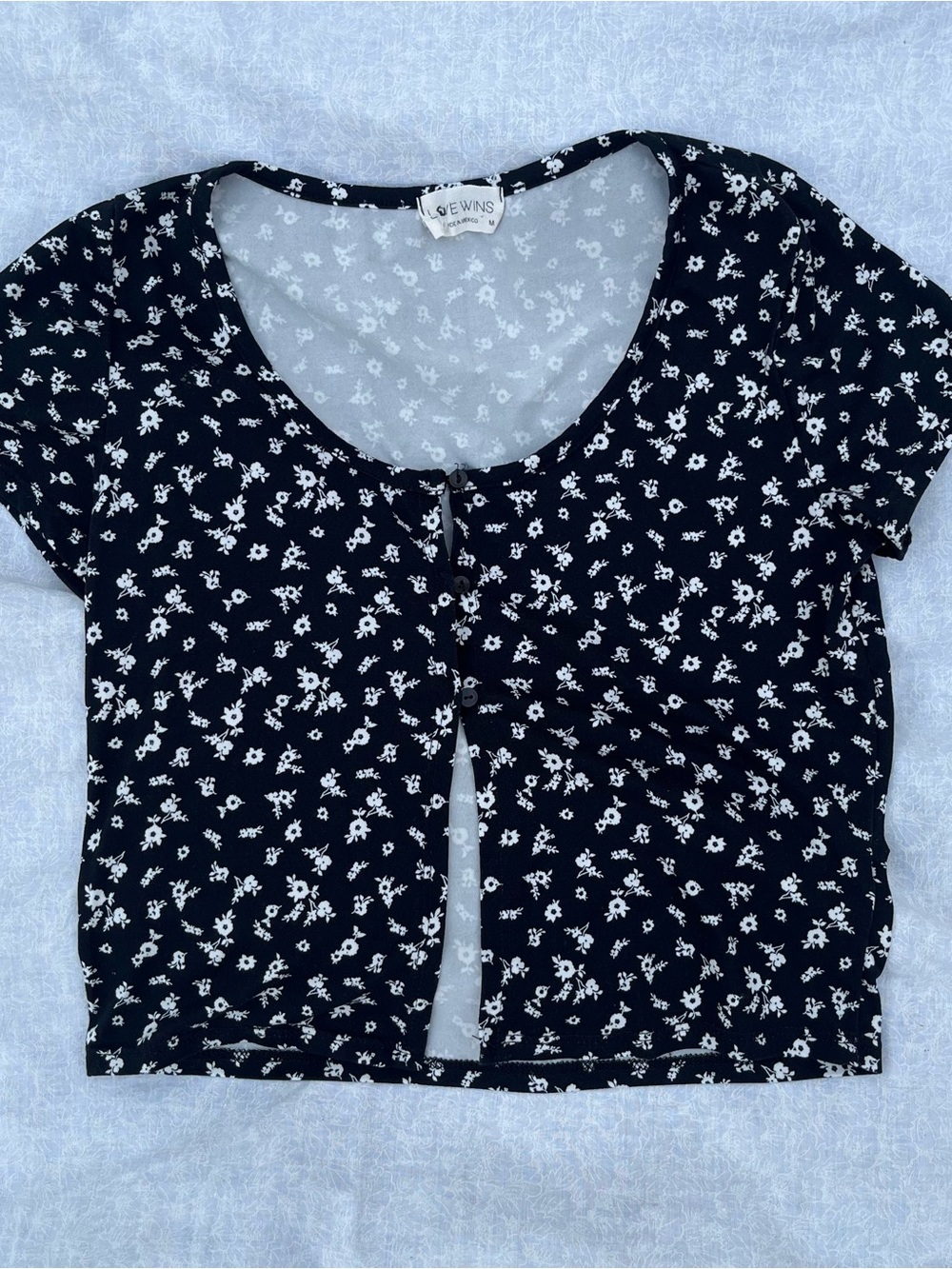 Black and White Floral Button-Front Crop Top